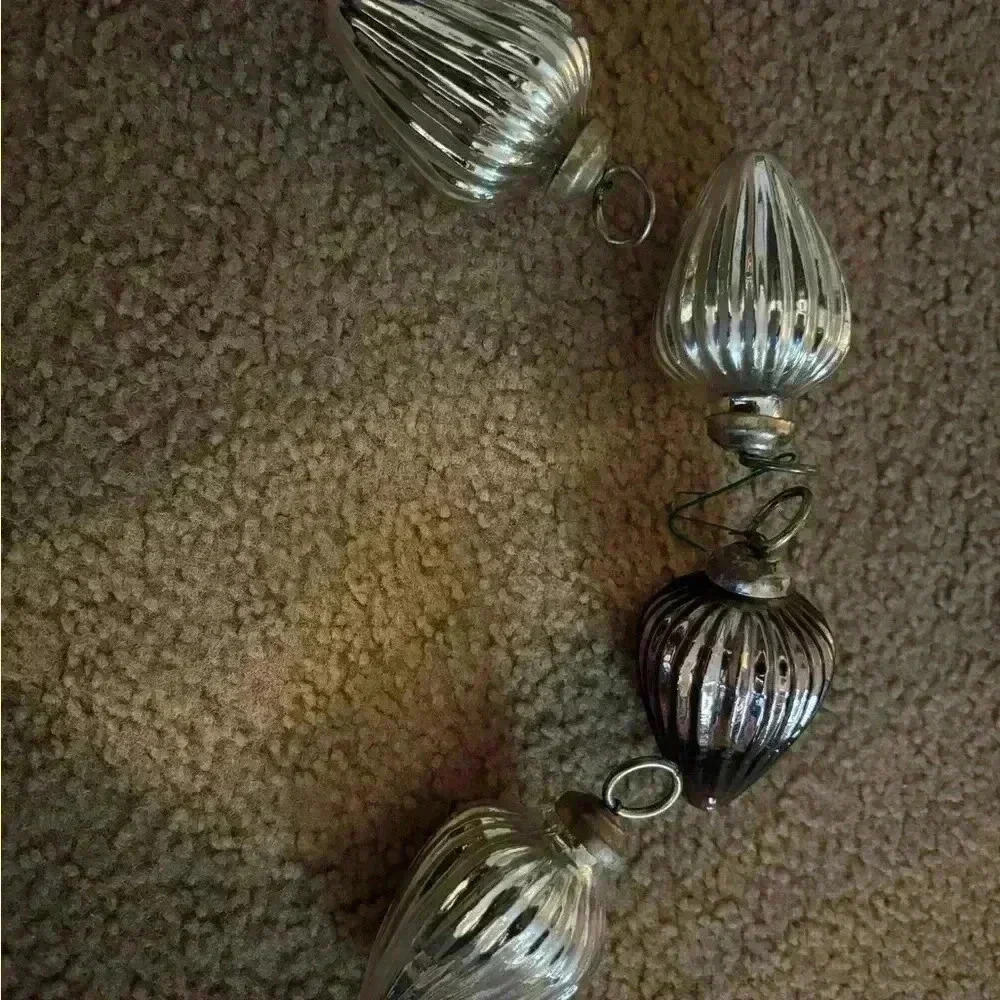 vintage teardrop christmas ornaments Lot Of 4 - Picture 4 of 7